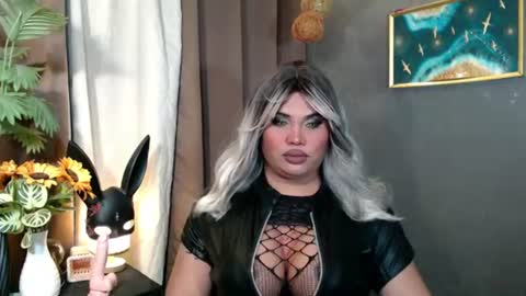 cellinekittcumerr online show from August 2, 2:27 pm