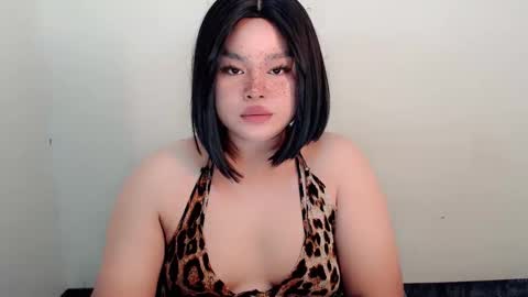 chabilataxx online show from October 24, 1:49 pm