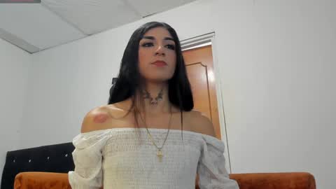 Chloe Evanx  online show from January 8, 7:03 pm