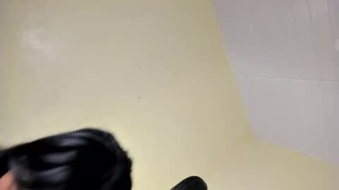 chloelana online show from March 25, 3:28 pm