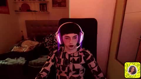 chloevenommm online show from May 4, 3:55 am