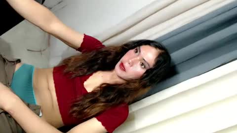 Christine online show from July 28, 7:39 pm