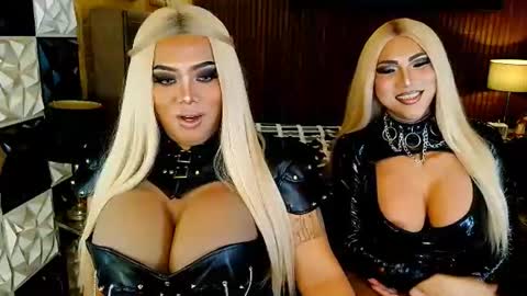 Maria online show from August 1, 9:15 pm