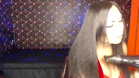 Cindy online show from February 18, 7:43 pm