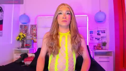 cinthya_walker1 online show from June 21, 6:55 pm