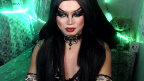 QUEEN CESS online show from July 1, 7:14 pm