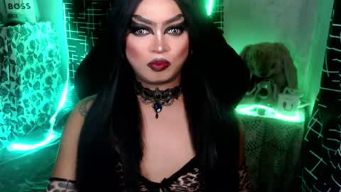 QUEEN CESS online show from July 28, 8:52 pm