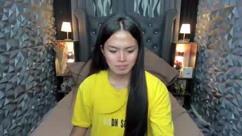 Samira Sarafin online show from January 16, 9:05 am