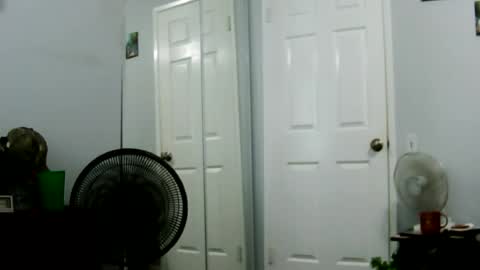 Claudia online show from July 28, 5:24 pm