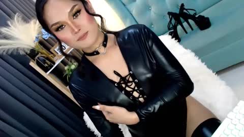 Cleo online show from February 5, 12:20 am