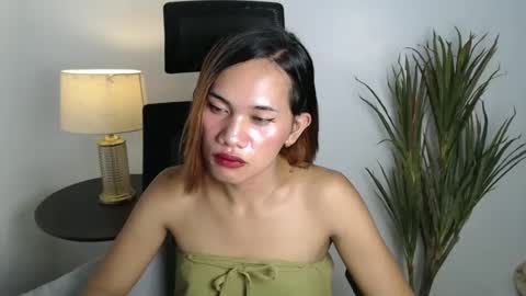 CocoTSGoddess online show from November 27, 5:15 pm