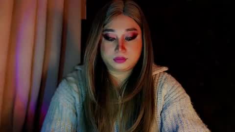 hailey online show from November 10, 11:33 am