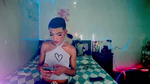 ALEXA  KIM online show from October 30, 6:18 pm