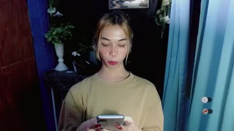 Ayahs Cum online show from February 4, 2:44 pm