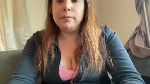 cumforus2 online show from June 7, 1:52 pm