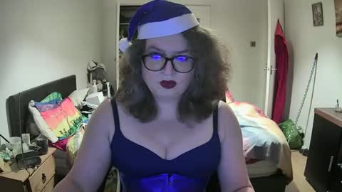 Shirley online show from December 24, 10:06 pm