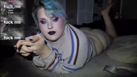 Curvygothfemboy online show from January 24, 6:46 am
