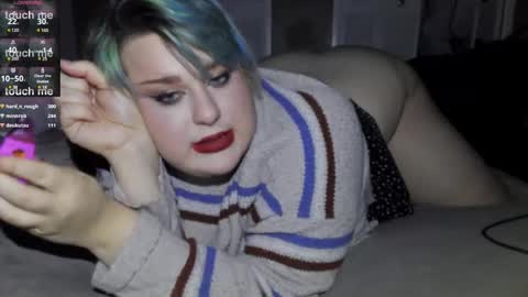 Curvygothfemboy online show from February 21, 6:29 am