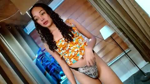 BBY CURLYHANNA online show from July 22, 12:31 pm