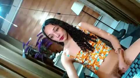 BBY CURLYHANNA online show from July 28, 2:13 pm
