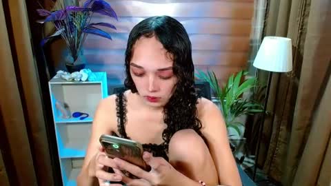 BBY CURLYHANNA online show from August 3, 12:33 pm