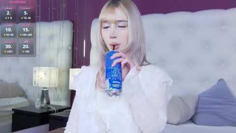 Tomie online show from January 31, 9:57 pm