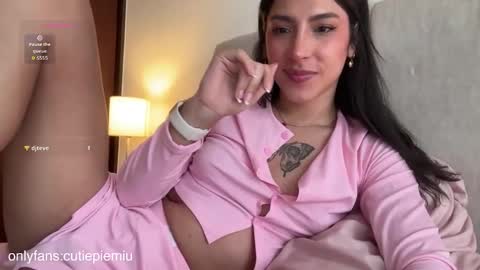 cutiepiemiu -  online show from February 12, 9:10 pm