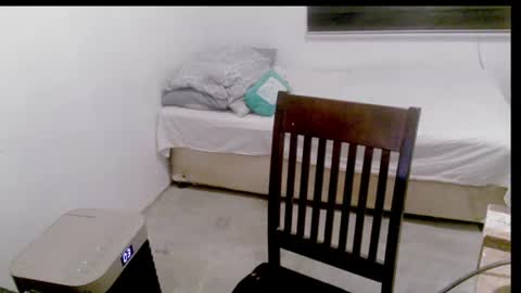 cy online show from June 19, 2:38 am
