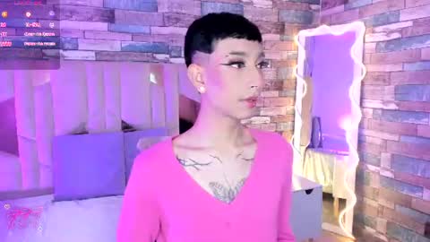 Cyrus online show from June 16, 12:07 pm