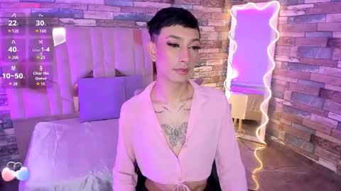 Cyrus online show from June 23, 12:46 pm