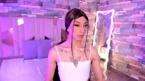 Cyrus online show from July 29, 12:36 pm