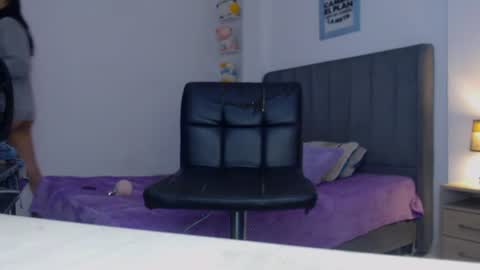 dahiana_rr20 online show from June 24, 1:20 pm