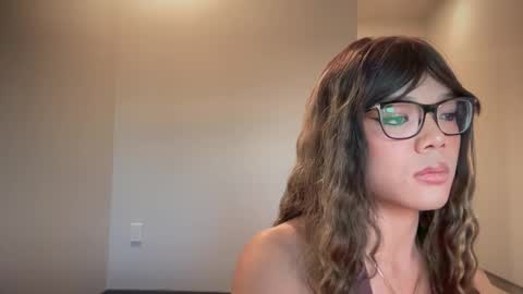 dancergirlts online show from March 12, 1:47 am