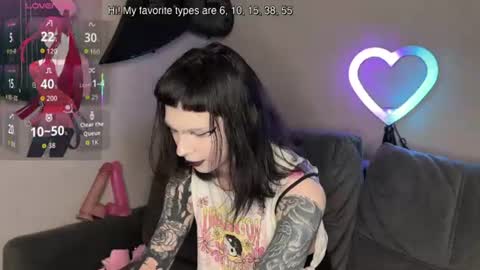 dandelion_sea online show from June 25, 2:10 pm