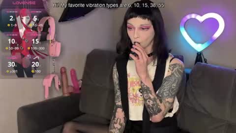 dandelion_sea online show from July 9, 7:40 pm