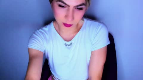 dani online show from January 21, 4:01 pm