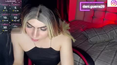 dani online show from March 27, 8:37 am