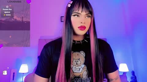 dannadolls online show from April 11, 6:44 pm