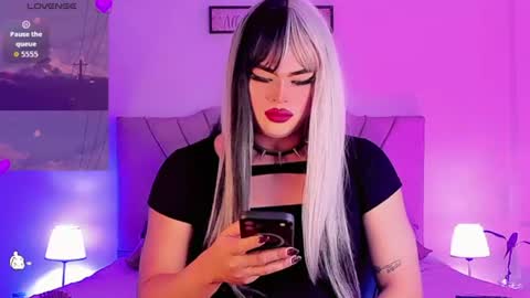 dannadolls online show from July 23, 6:39 pm