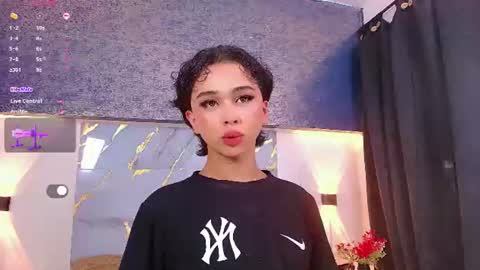   online show from July 3, 11:27 am