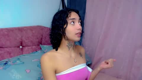 Dary online show from August 4, 9:42 pm