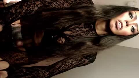 YOUR KINKY MISTRESS MADRIANA online show from February 17, 6:04 pm