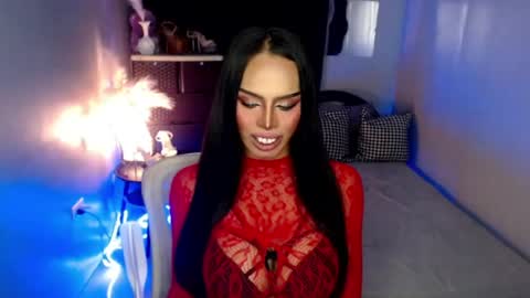 YOUR KINKY MISTRESS MADRIANA online show from June 28, 12:31 pm