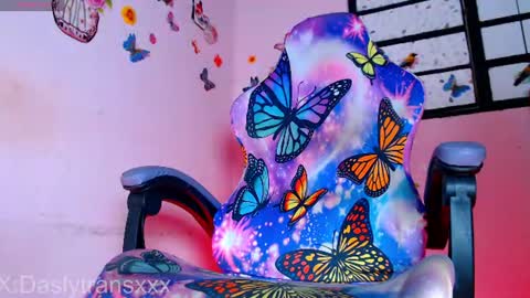Daslytsdoll online show from July 24, 2:21 am