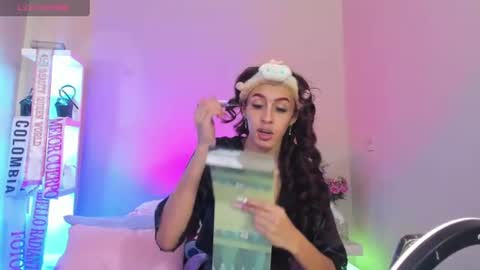 Dayana Hill online show from July 7, 2:47 am