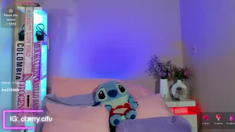 Dayana Hill online show from July 31, 12:05 pm