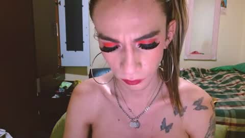 dayanna_01_ online show from June 8, 8:30 pm
