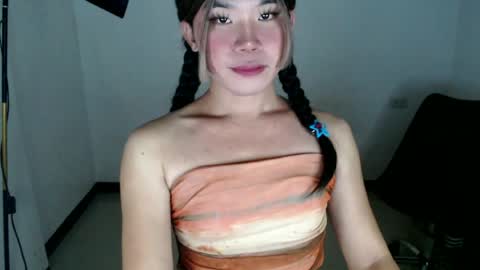 dazzzlingcarol online show from June 26, 9:57 am