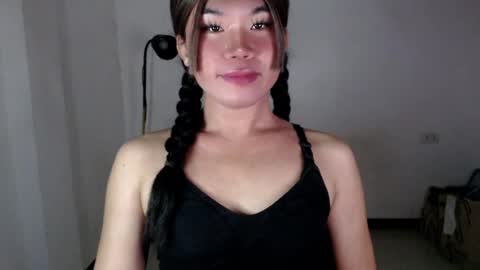 dazzzlingcarol online show from July 31, 4:40 pm