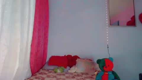 deboragill online show from July 29, 12:31 am